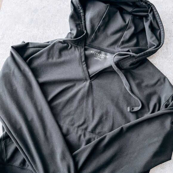 Thread & Supply Tops - Recreation Thread & Supply Black Hooded Pull Over Size Small